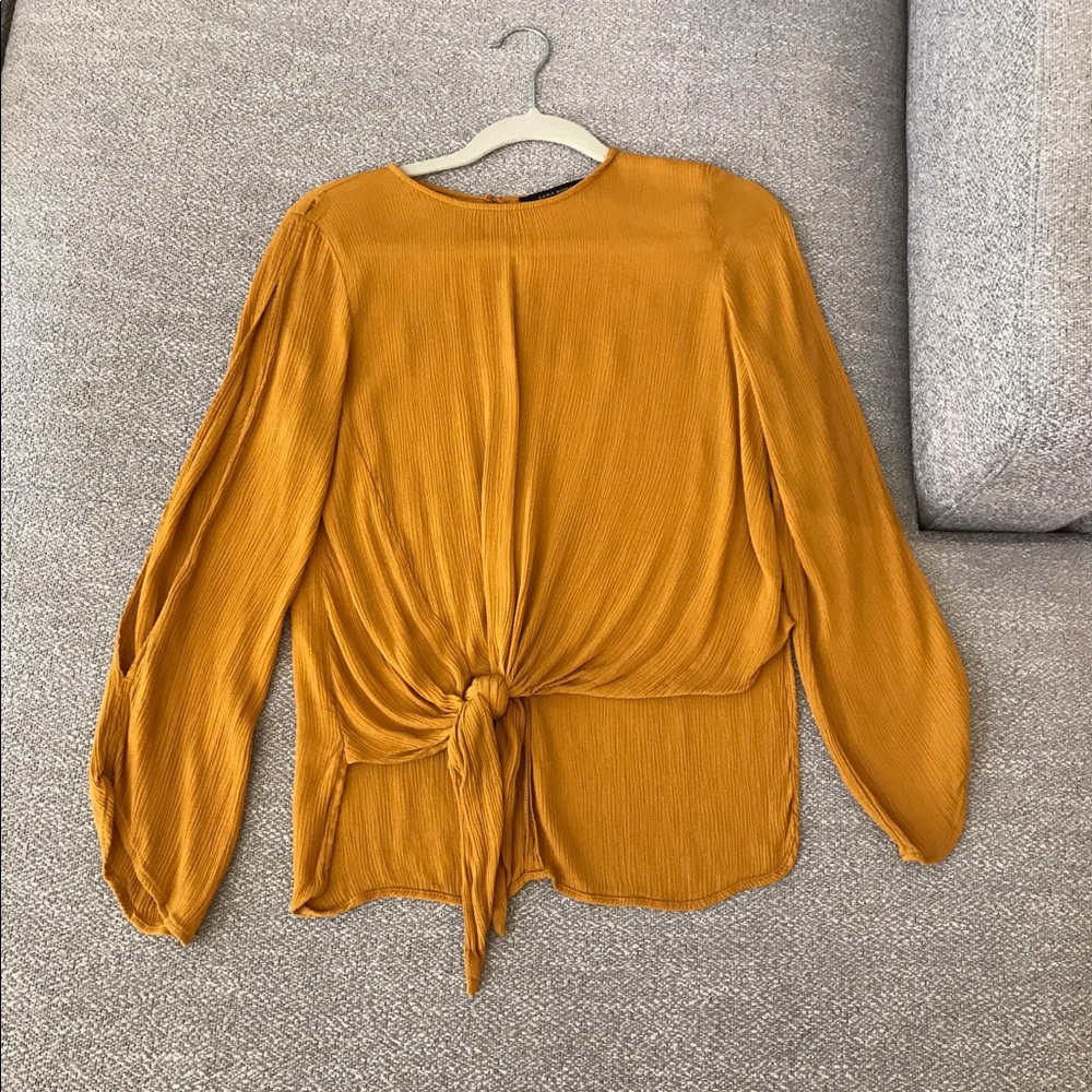 Zara blouse with arm cut-outs